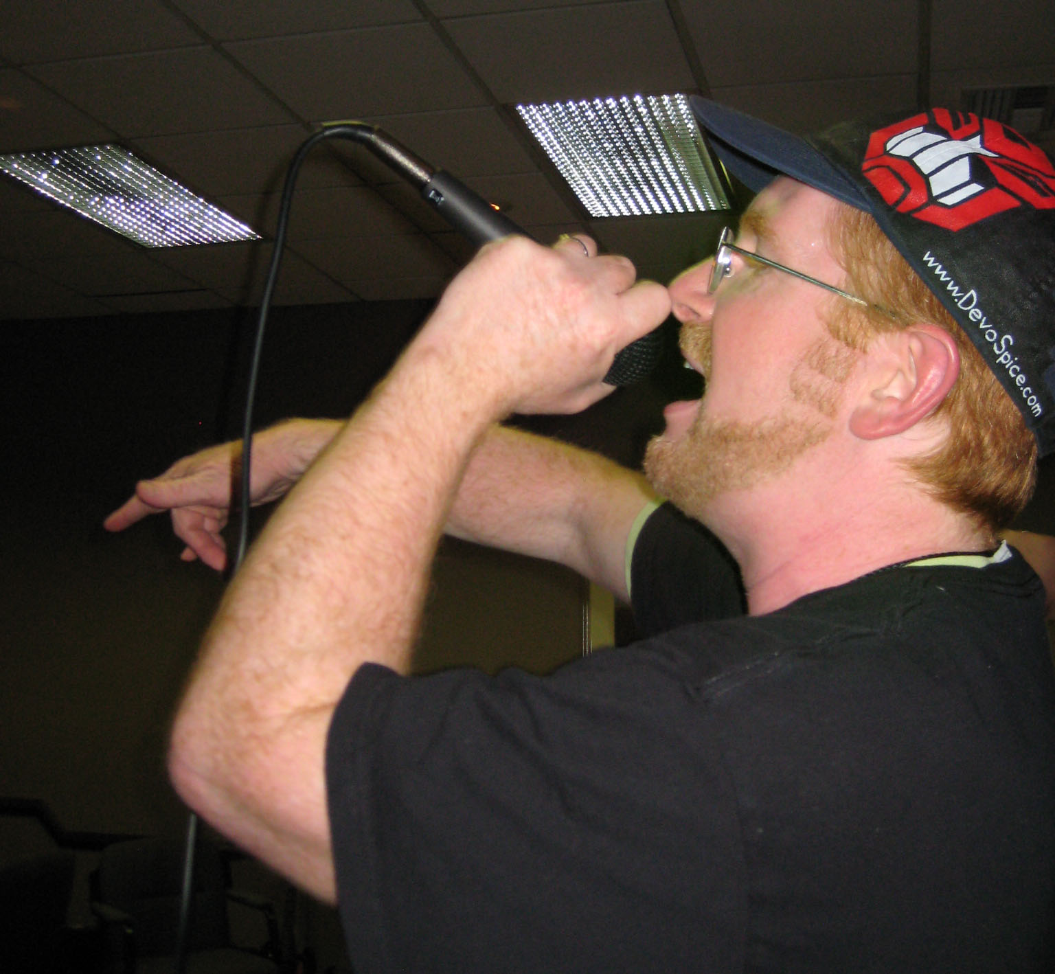 Tom Rockwell - performing as Devo Spice